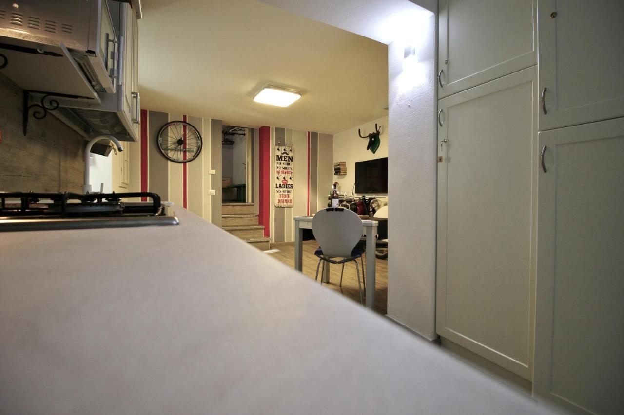 Il Turista A Pedali Apartman Ceva Kültér fotó